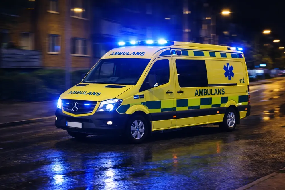 Person skottskadad vid parkeringsplats i Jordbro