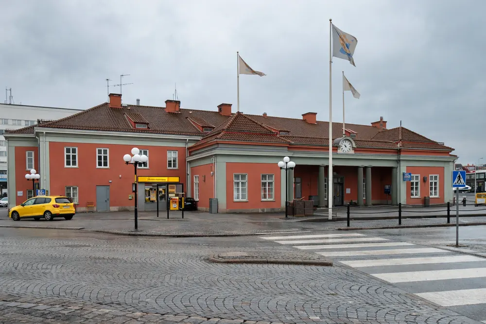 Olycka stoppar ny karusell i Eskilstuna