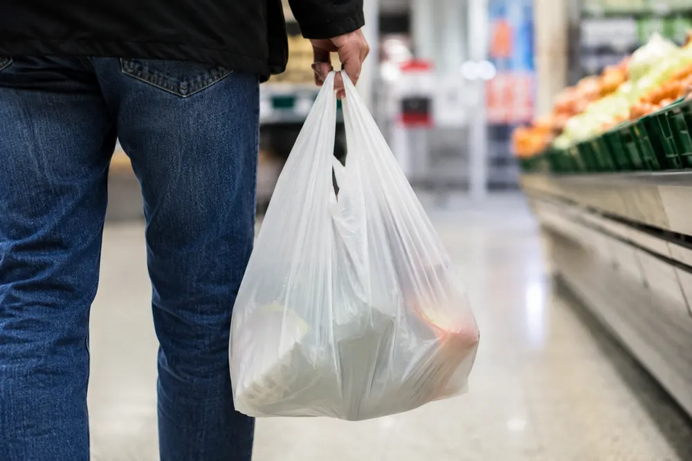 Plastpåsarna ökade efter slopad skatt