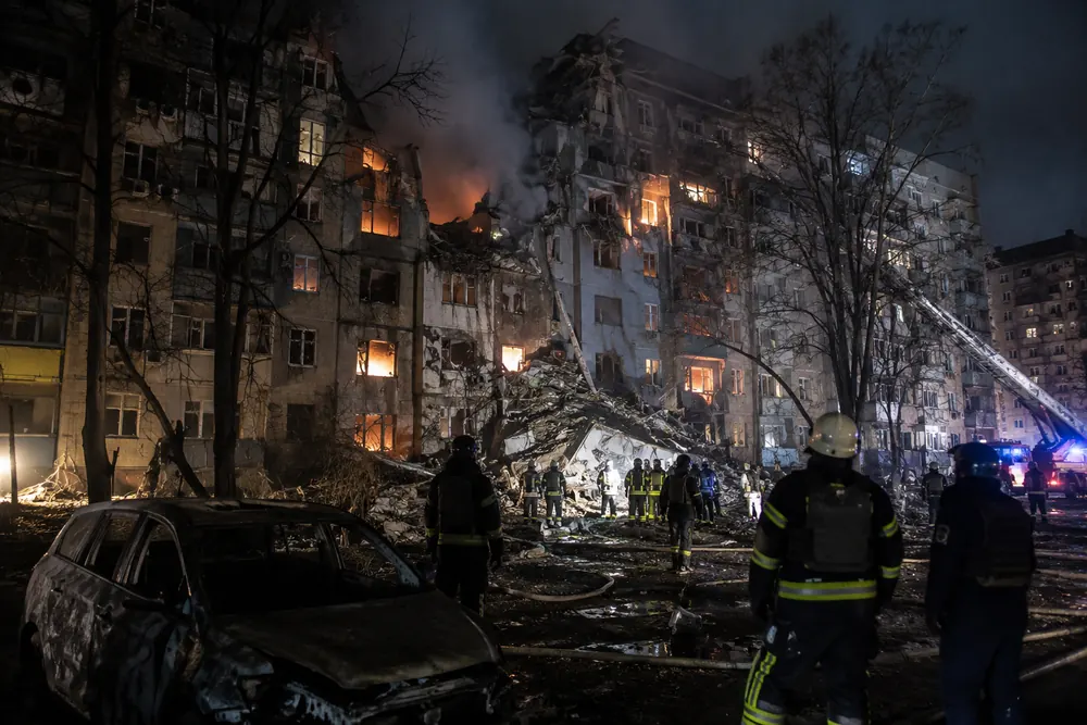 Minst tio döda i ryska nattattacker mot Kiev