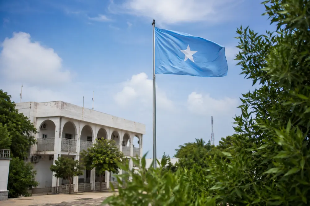 Regeringen fortsätter omstritt stöd till Somalia
