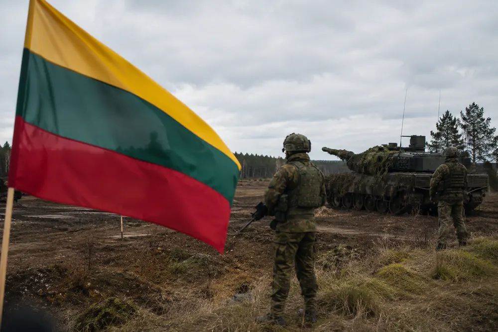 Litauen vill kunna slopa förbud mot kärnvapen