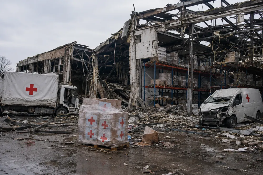 Rysk attack förstörde Röda Korsets centrallager i Kiev