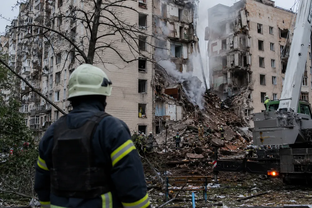 Dödstalet stiger efter ryskt storanfall mot Kiev