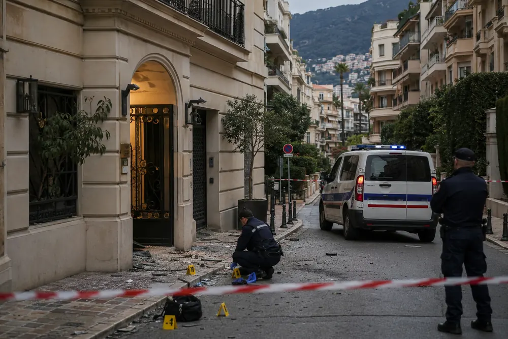 Interpol efterlyser misstänkt efter bombdåd i Monaco