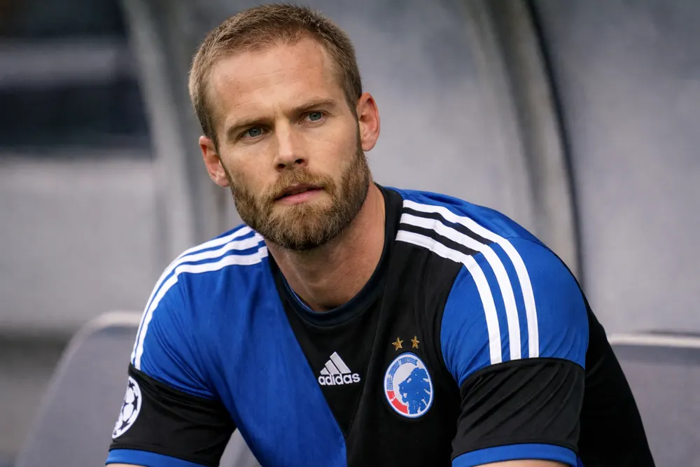 Mellberg ber Källström om ursäkt efter EM