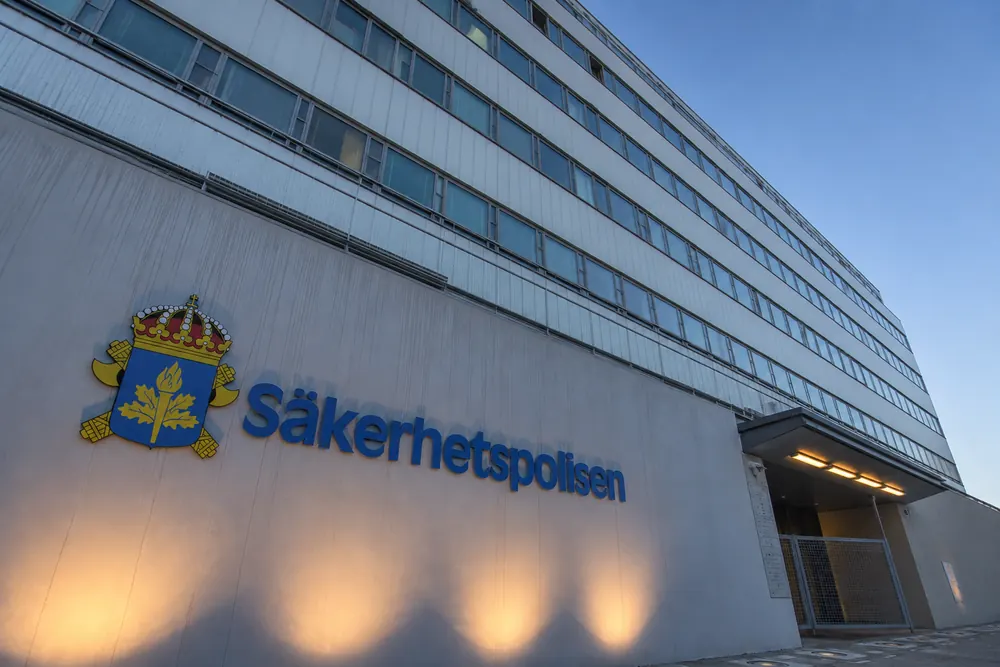 Fängelse efter försök att bygga terrorgrupp i Sverige