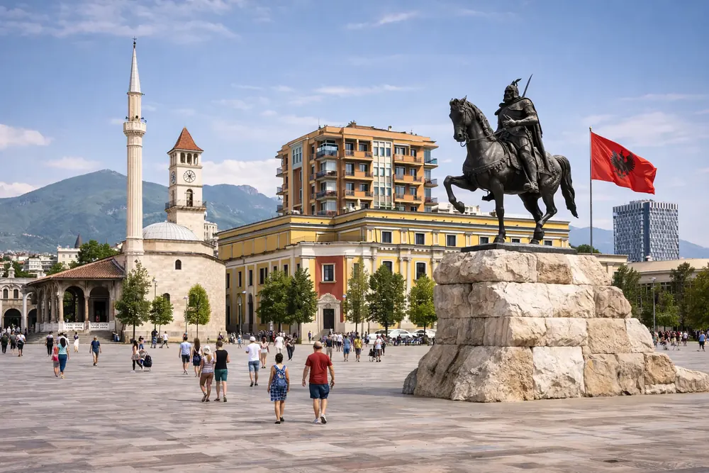 Massiva protester mot lyxbygge vid Albaniens kust